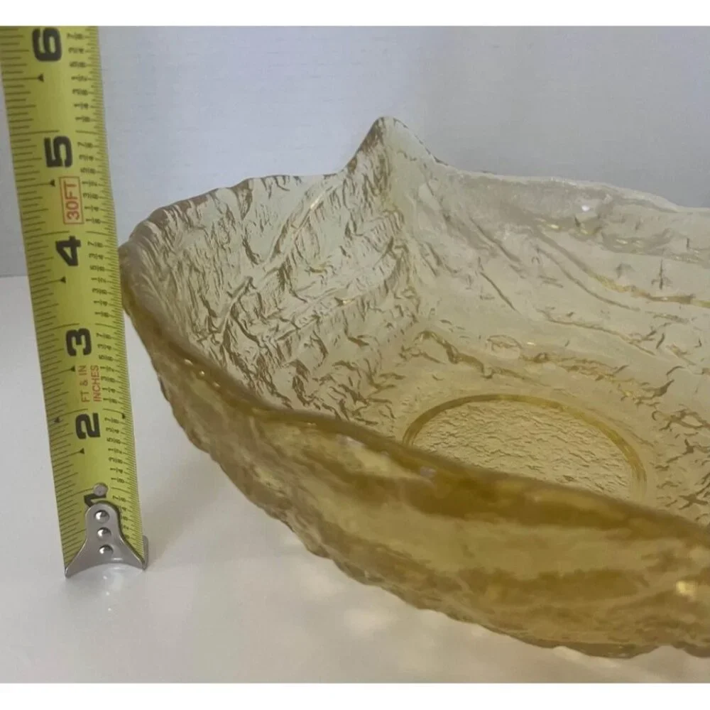 VTG- 1980s Tiara Glass-Aloha Serving Bowl Yellow Mist USA